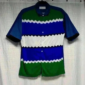 Tomorrowland 💯 cotton  short sleeve button down shirt. Men's size M